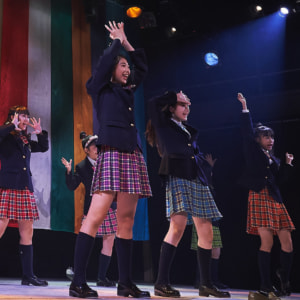 浅草少女歌劇団・ローファーズハイ!!